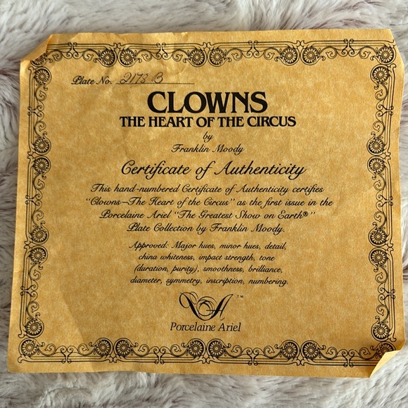 Vintage 24K gold rim Clown plate from the greatest show on earth!!🌍 - Picture 2 of 12